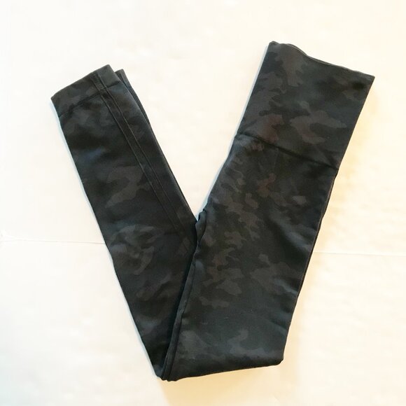 SPANX Look At Me Now Black Camo Seamless Leggings Tights Womens Small - Picture 2 of 8